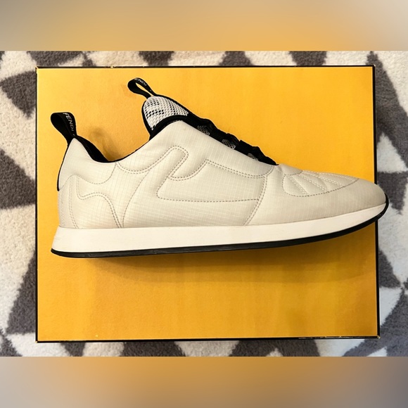 Authentic Fendi sneakers - Picture 7 of 14